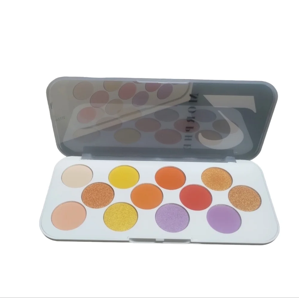 Morphe 2 Ready for Nothing‎ 12-pan Eye Shadow SOCIAL BUTTERFLY